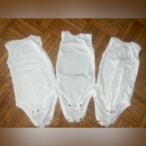 Carter's White Sleeveless Bodysuit Set